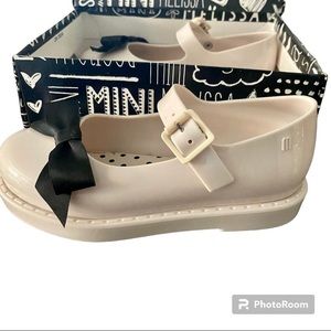 Mini Melissa Mary Jane